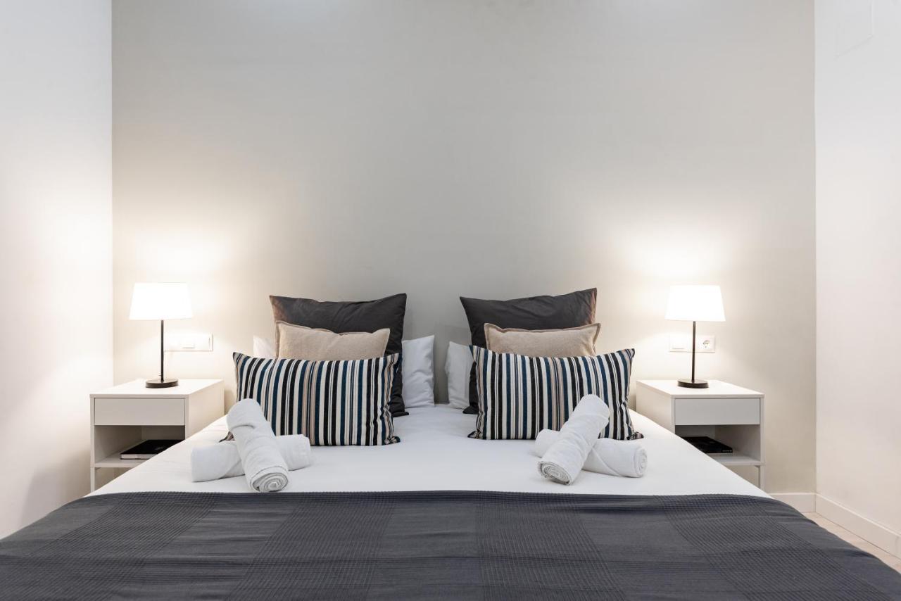 Cozy One-Bedroom La Latina Madrid Extérieur photo